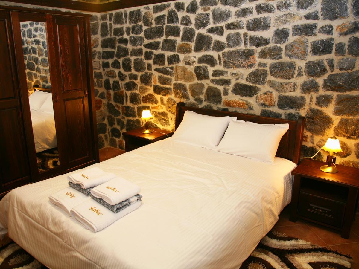 Yades Pozar Hotel Loutraki  Ngoại thất bức ảnh