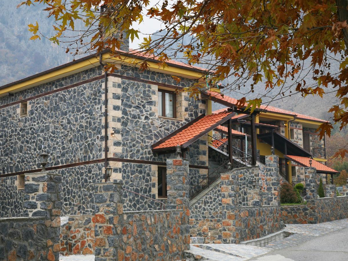 Yades Pozar Hotel Loutraki  Ngoại thất bức ảnh