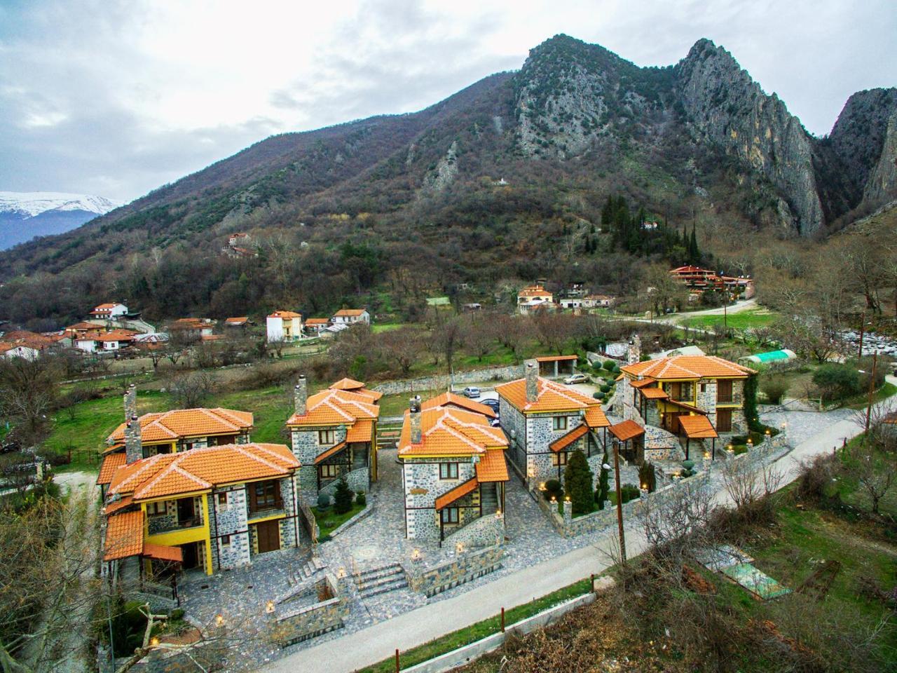 Yades Pozar Hotel Loutraki  Ngoại thất bức ảnh